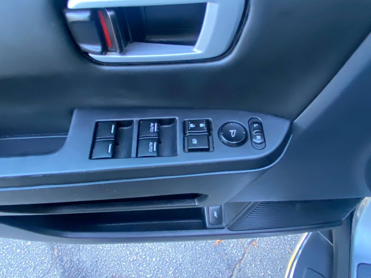 Used 2012 Honda Pilot EX-L image 14