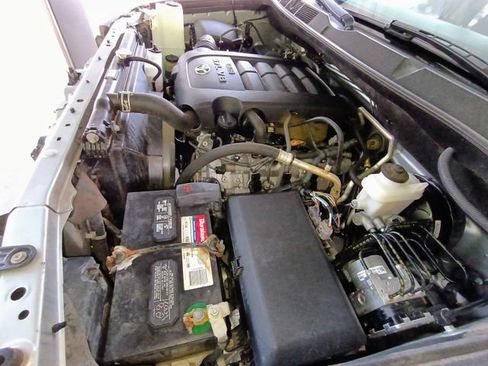 Used 2020 Toyota Sequoia SR5 RWD image 82