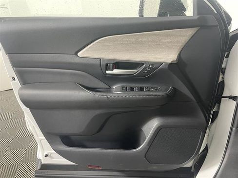 New 2026 Toyota Grand Highlander AWD image 21