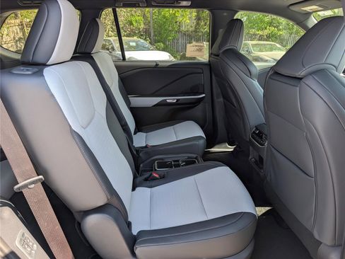 New 2026 Lexus TX 500h AWD image 9