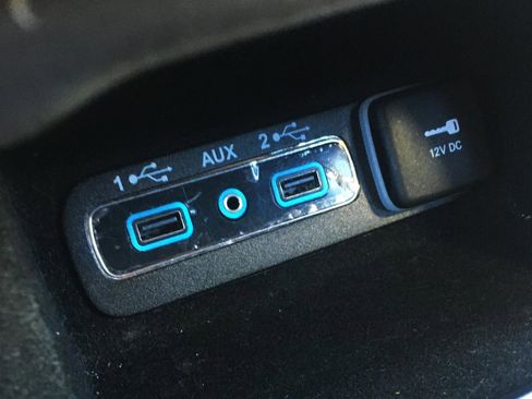 Used 2018 Jeep Grand Cherokee Altitude image 27