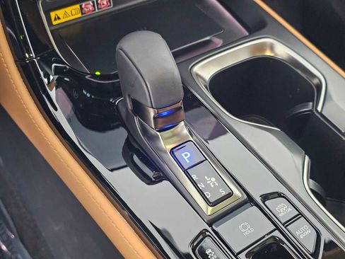 Certified 2026 Lexus NX 450h+ AWD w/ Accessory Package (K3) image 32