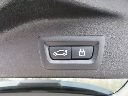 Used 2020 BMW X5 xDrive50i image 19