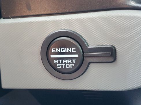 Used 2021 Ford Bronco Badlands image 35