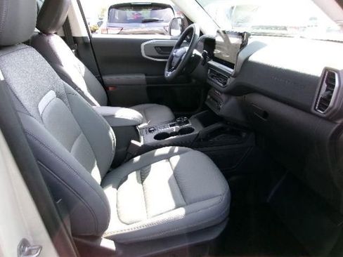 Certified 2025 Ford Bronco Sport Badlands AWD/4WD image 4