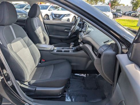 Used 2022 Nissan Sentra SV w/ All-Weather Package image 20