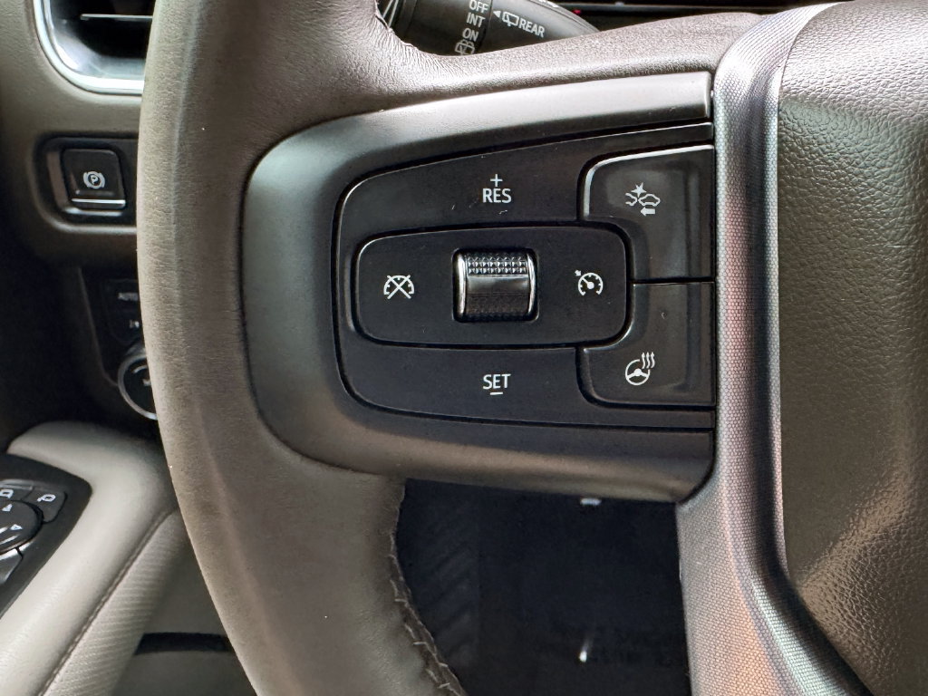 Used 2022 GMC Yukon SLT w/ SLT Premium Package AWD/4WD image 28