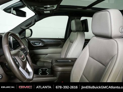 Used 2021 GMC Yukon SLT w/ SLT Premium Package image 5