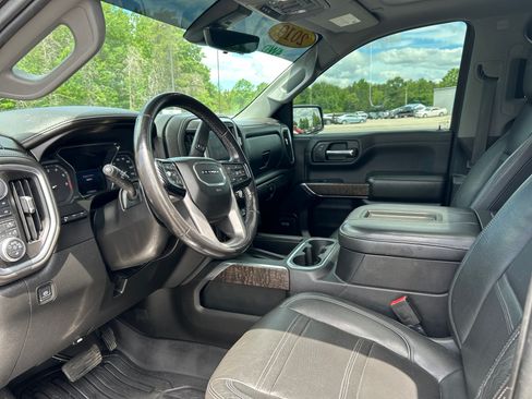 Used 2019 GMC Sierra 1500 Denali w/ Denali Ultimate Package AWD/4WD image 12