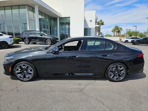 New 2026 BMW i5 eDrive40 w/ M Sport Package RWD image 5