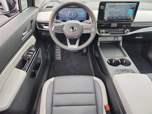 Used 2025 Honda Prologue Elite image 11