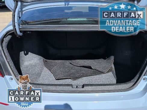 Used 2022 Honda Accord Sport image 9