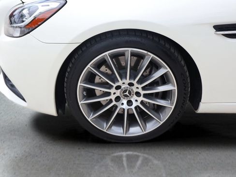 Used 2020 Mercedes-Benz SLC 300 image 21