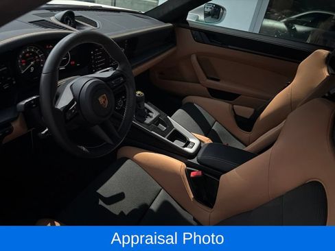 Certified 2024 Porsche 911 GT3 RWD image 16
