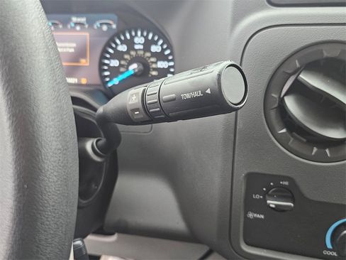 New 2026 Ford E-350 and Econoline 350 Super Duty w/ Power Equipment Group image 39