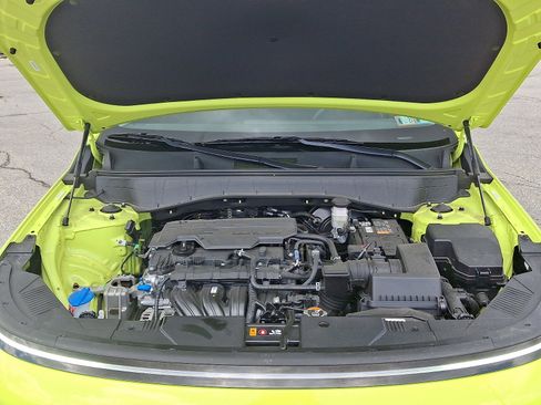 Certified 2025 Hyundai Kona SE AWD/4WD image 29