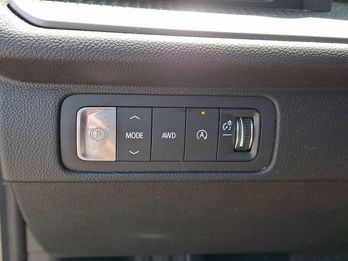 Certified 2024 Chevrolet Traverse LS AWD/4WD image 24