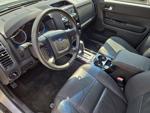 Used 2012 Ford Escape Limited FWD image 9