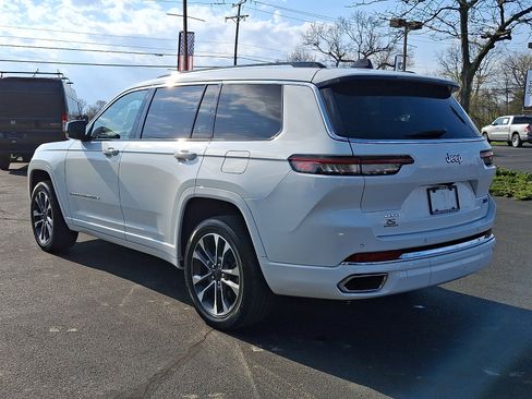 Certified 2023 Jeep Grand Cherokee L Overland AWD/4WD image 6