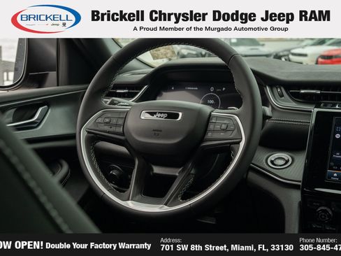 New 2025 Jeep Grand Cherokee Laredo X image 21