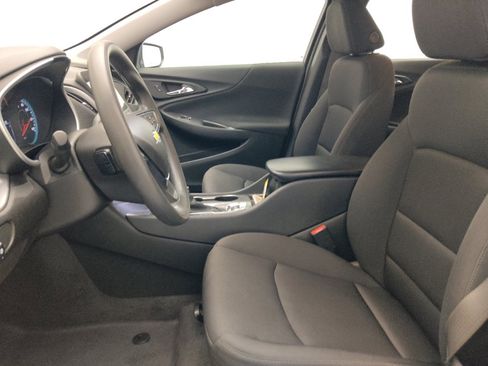 Used 2024 Chevrolet Malibu LS FWD image 17
