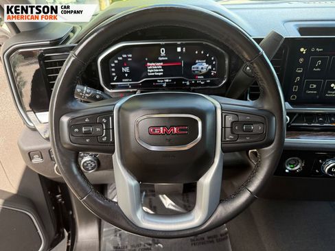 Used 2022 GMC Sierra 1500 Elevation image 12