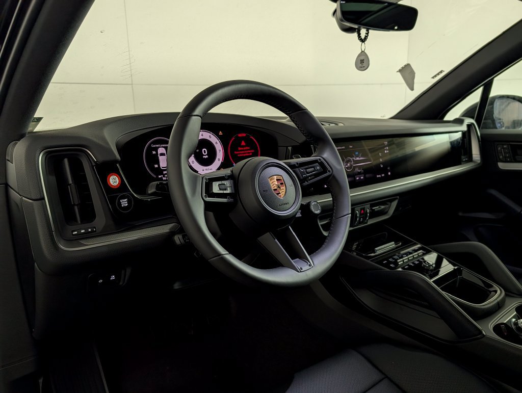 New 2026 Porsche Cayenne AWD/4WD image 6