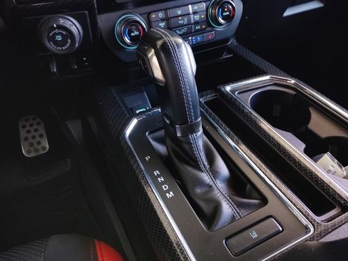Used 2018 Ford F150 Raptor w/ Equipment Group 802A Luxury AWD/4WD image 36