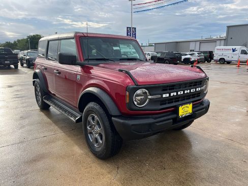 New 2025 Ford Bronco Big Bend AWD/4WD image 1
