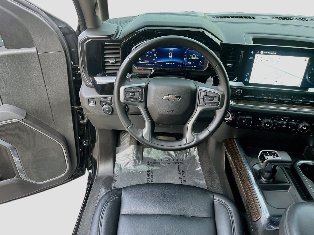 Used 2025 Chevrolet Silverado 1500 RST AWD/4WD image 24