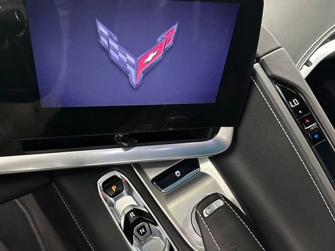 Used 2024 Chevrolet Corvette Stingray Coupe w/ 1LT RWD image 21