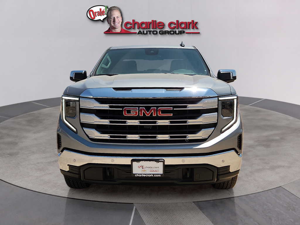 New 2026 GMC Sierra 1500 SLE RWD image 8