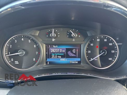 Used 2020 Buick Encore Preferred image 17