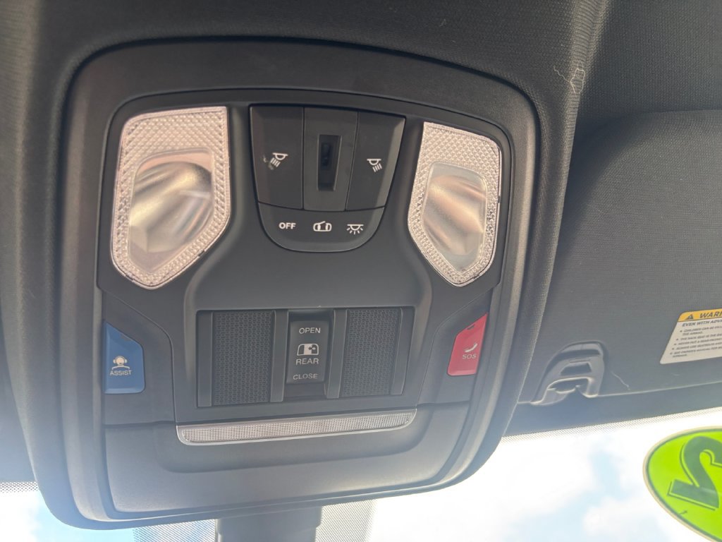 Used 2022 RAM 1500 Big Horn AWD/4WD image 27