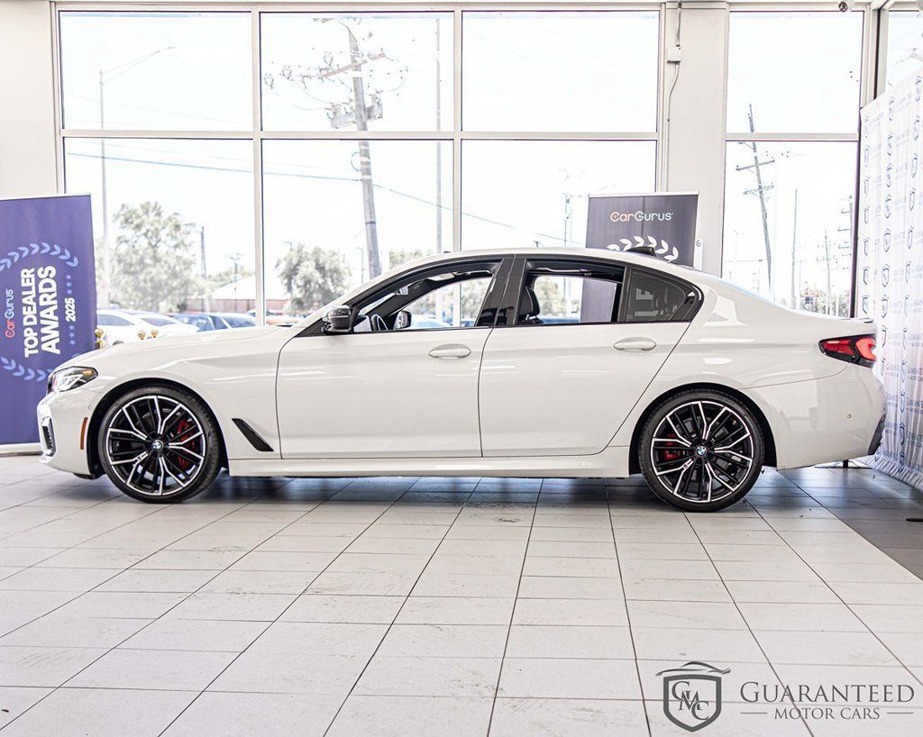 Used 2023 BMW 530i w/ M Sport Package RWD image 6