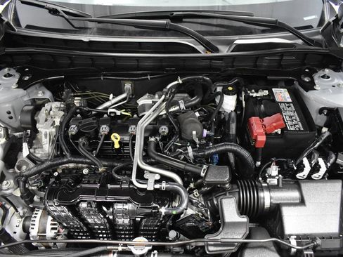 Certified 2024 Nissan Altima 2.5 SR FWD image 32