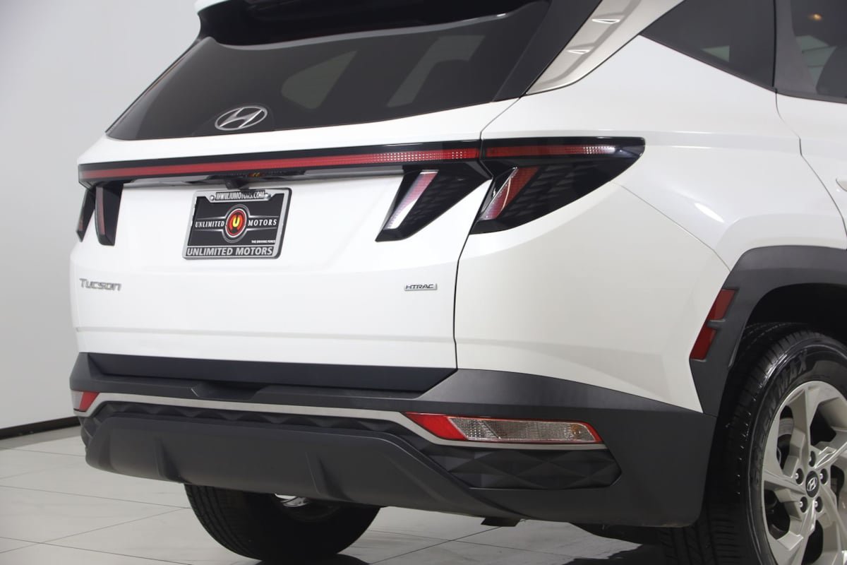 Used 2022 Hyundai Tucson SEL w/ Cargo Package AWD/4WD image 35