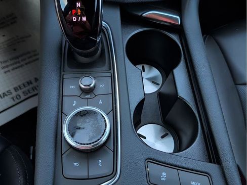 Used 2023 Cadillac XT5 Premium Luxury image 25