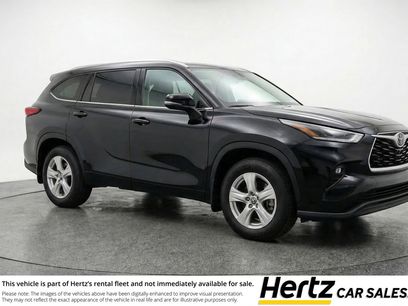 Used 2025 Toyota Highlander LE