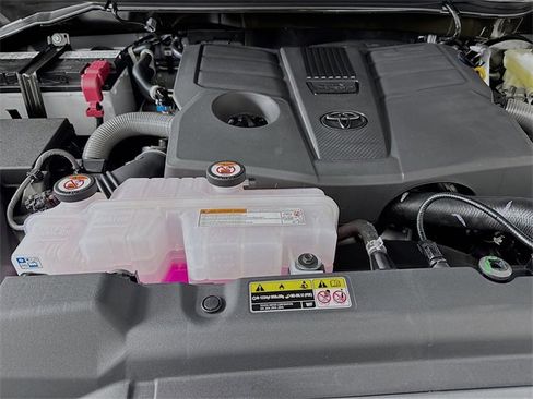 New 2026 Toyota Tundra SR5 image 31