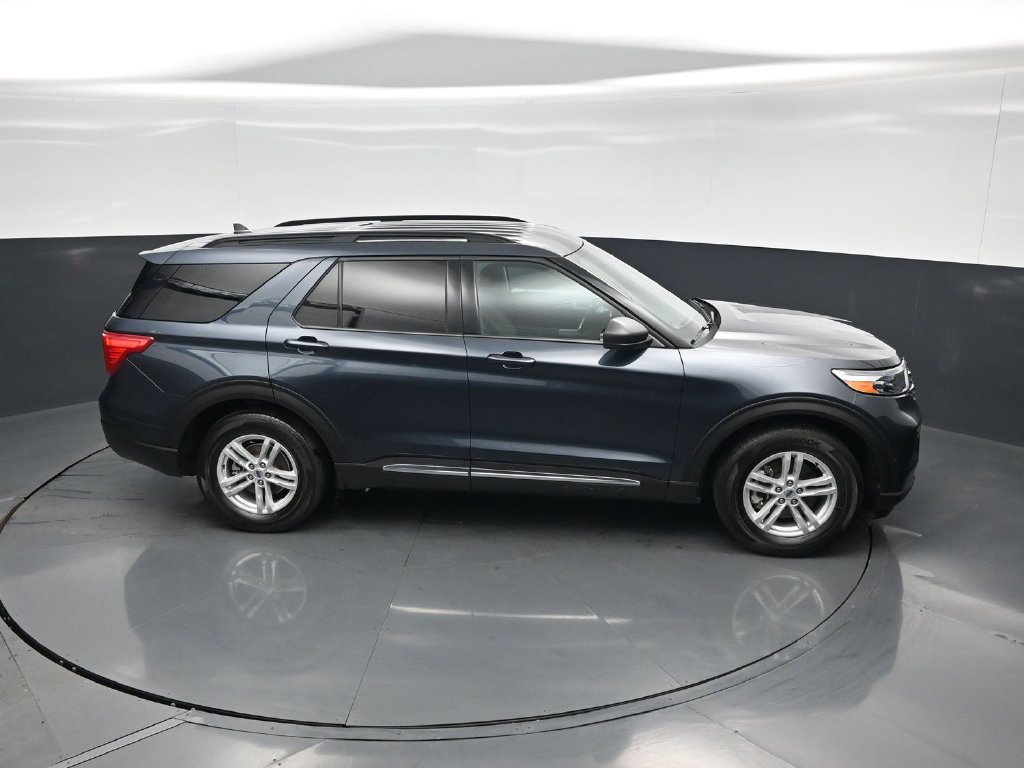Used 2023 Ford Explorer XLT RWD image 52