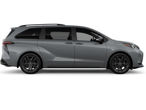 New 2026 Toyota Sienna XSE FWD image 12