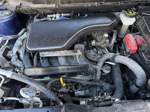 Used 2019 Nissan Rogue Sport S image 30