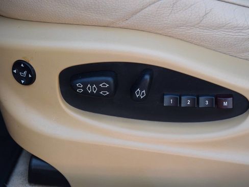 Used 2006 BMW X3 3.0i image 25