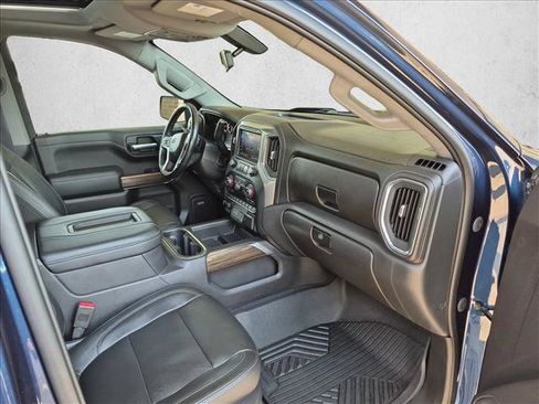 Used 2020 Chevrolet Silverado 1500 LT Trail Boss AWD/4WD image 22