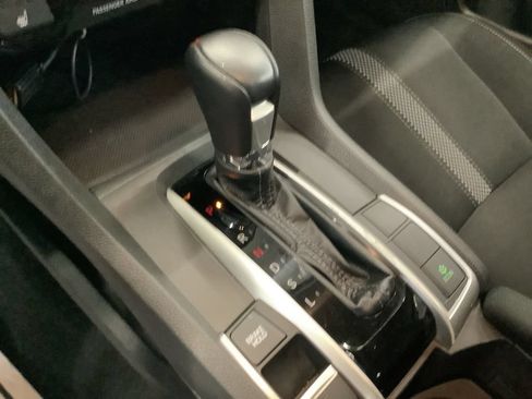 Used 2021 Honda Civic EX image 17