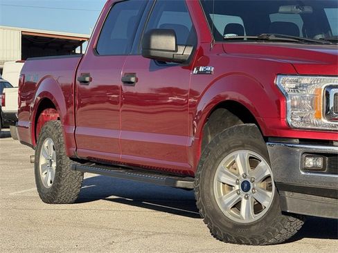 Used 2020 Ford F150 XLT image 3