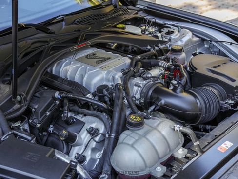 Used 2020 Ford Mustang Shelby GT500 w/ Technology Package image 15