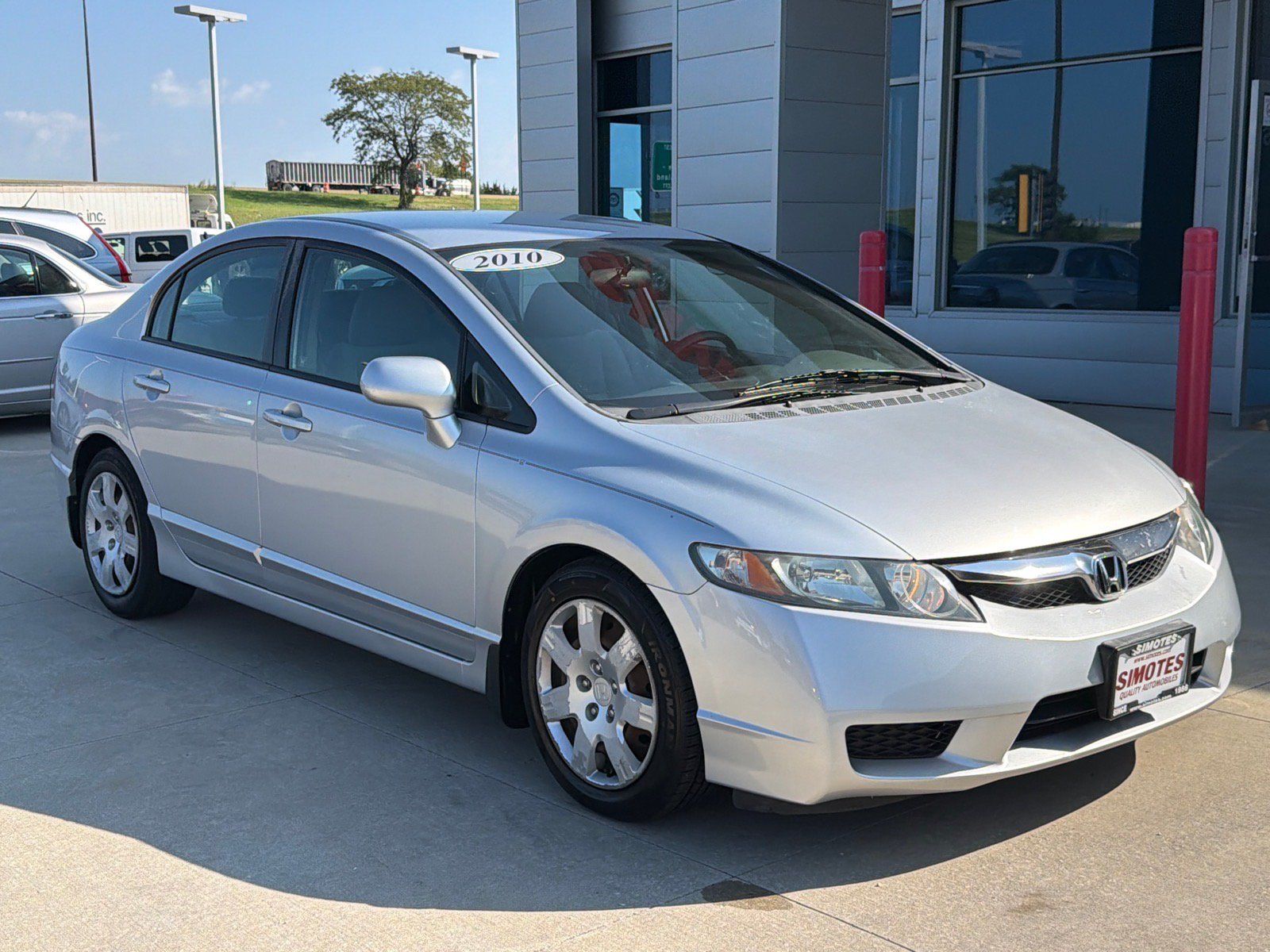 Used 2010 Honda Civic LX image 2