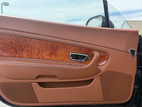 Used 2007 Bentley Continental GT image 9